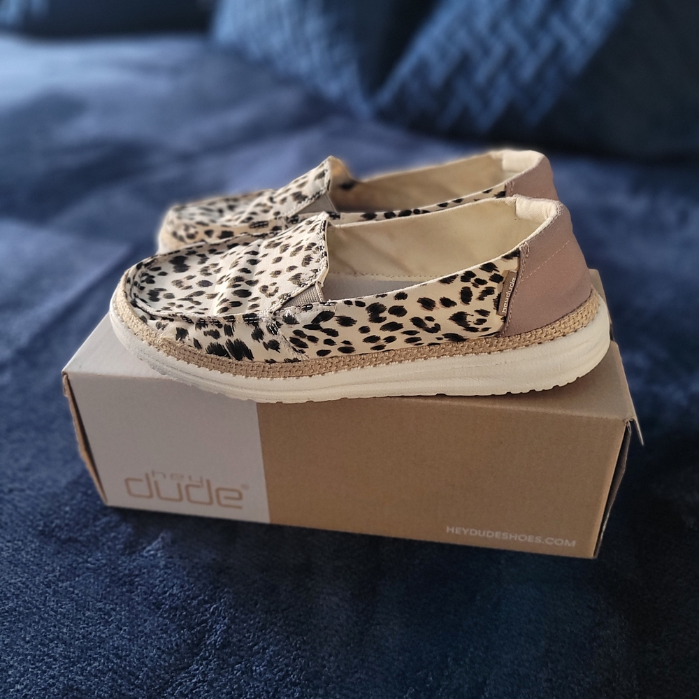 Hey Dude Leopard and Tan Women's Loafers - Picture 2 of 6